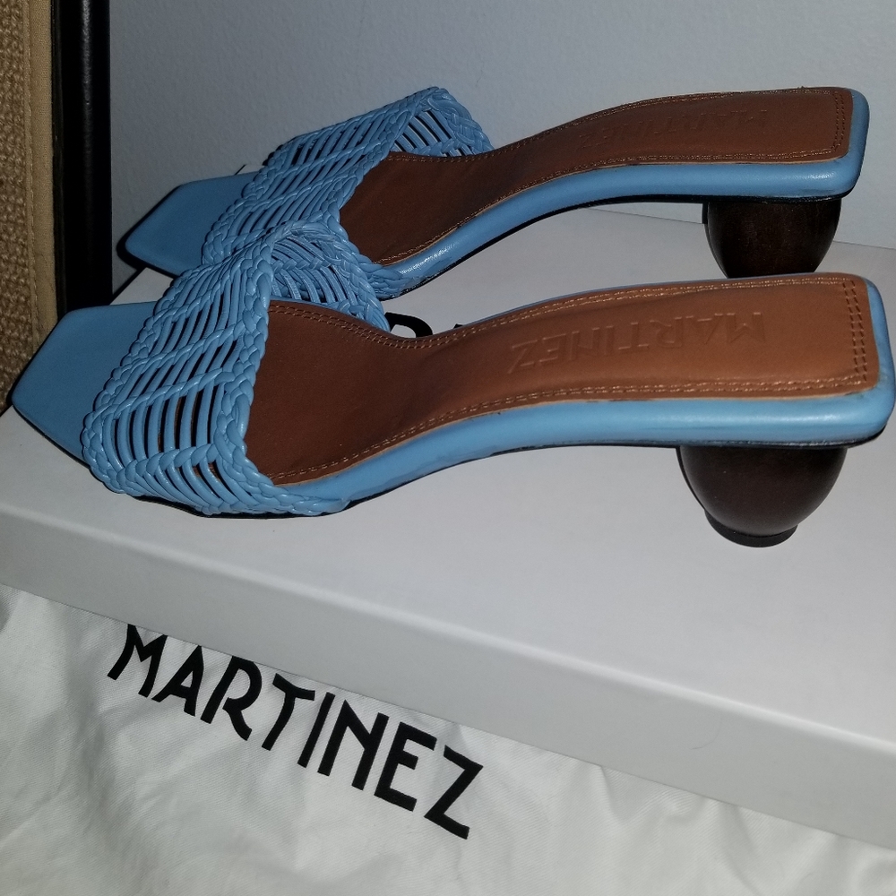 Souliers Martinez Celia Persiana Slide Sandal in Sky Blue - Picture 3 of 13